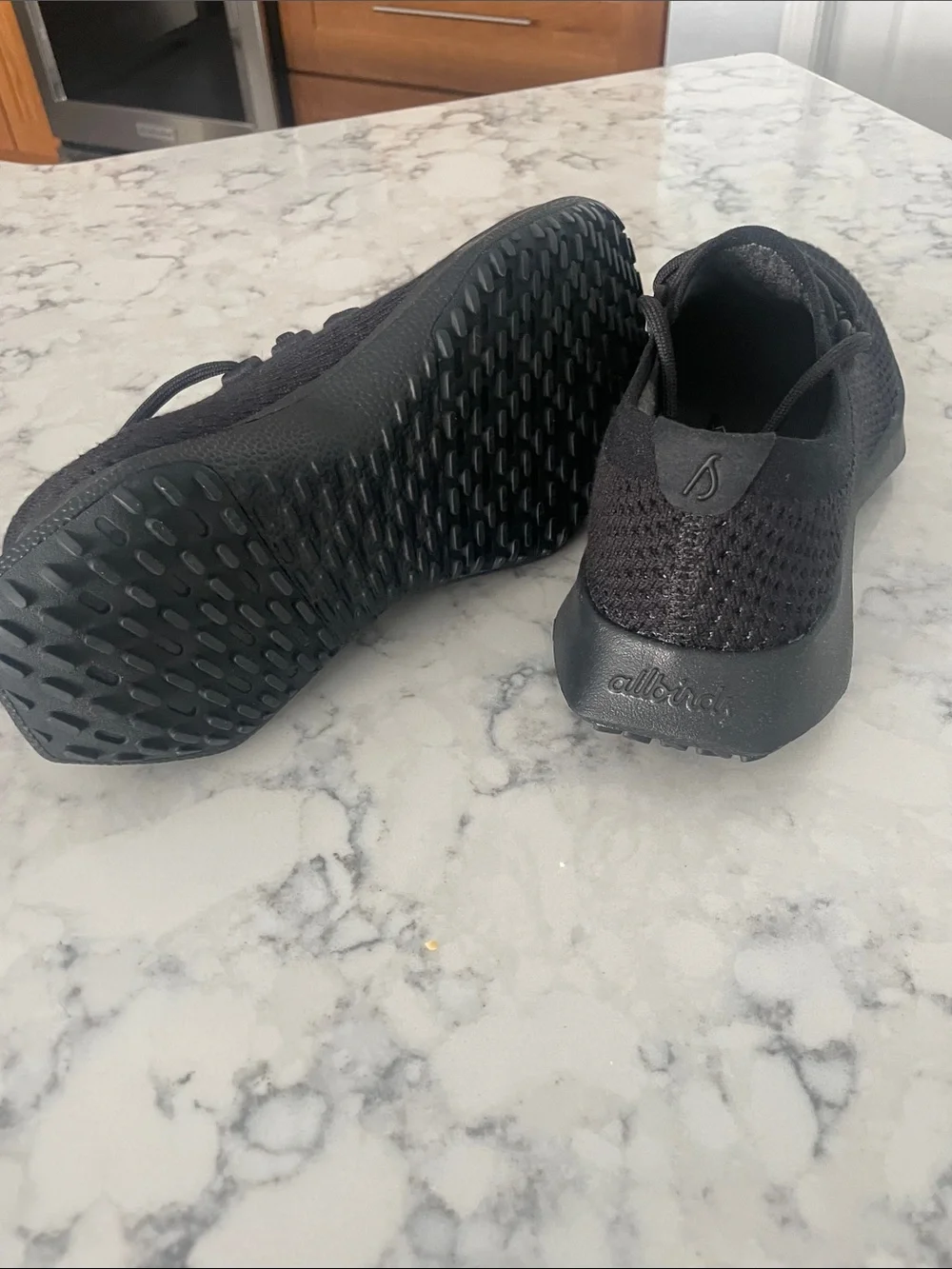 Women’s Allbirds Tree Dashers 2 - size 7.5, all black , never worn